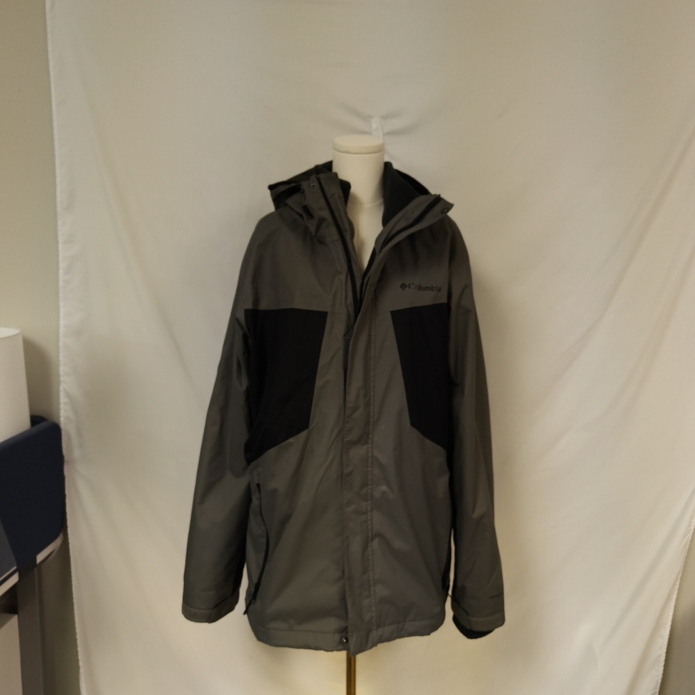 Columbia Men's Tunnel Falls Interchange 3-in-1 Jacket Grey & Black WM0572 Sz XL